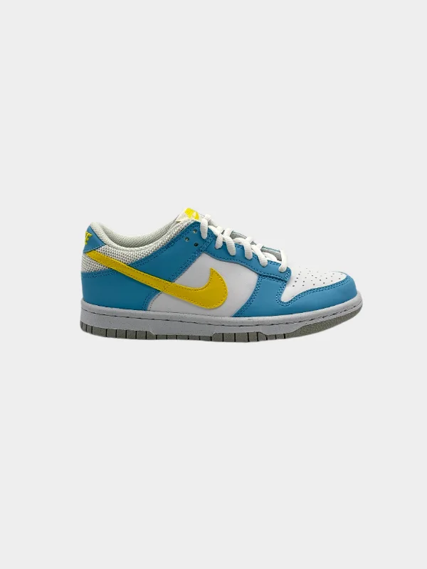 Smart - Tech Women's Sneakers with Fitness Tracking Features for Active Lifestyle EnthusiastsDunk Low Homer Simpson