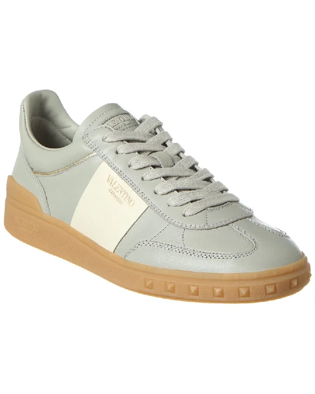 Women's Sneakers with Heel - Stabilizing Technology for Better Balance During RunningValentino Upvillage Leather Sneaker