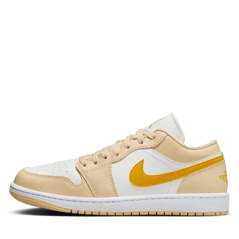 Sparkly Rhinestone - Embellished Women's Sneakers for a Glamorous and Eye - Catching LookWomen's Air Jordan 1 Low 'Team Gold' - Sail/Yellow Ochre