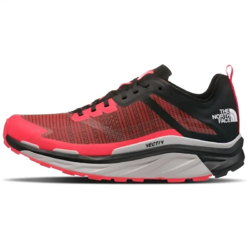 Women's Sneakers with Adjustable Straps for a Customized Fit During High - Impact ExercisesWomen's Vectiv Infinite Sneaker In Tnf Black / Brilliant Coral