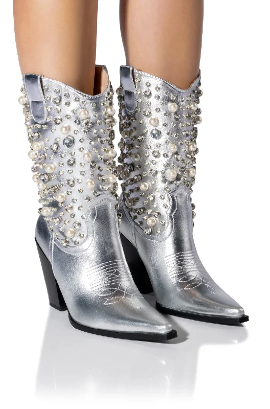 Plus Size Women's Block - Heeled Ankle Boots in Red for a Bold and Chic StatementAZALEA WANG DYLAN WESTERN BOOTIE IN SILVER