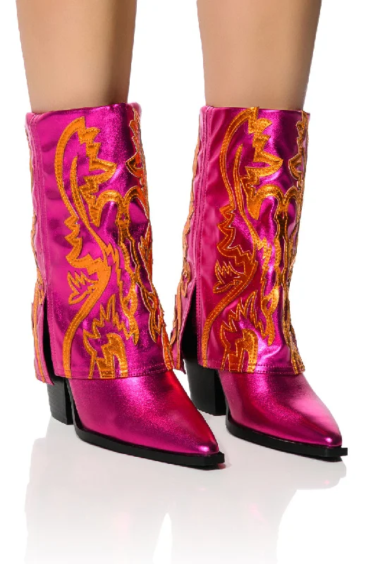 Women's Platform Chelsea Boots in Black for a Modern and Fashion - Forward AppearanceAZALEA WANG ESPERANZA WESTERN STYLE BOOTIE IN METALLIC FUCHSIA