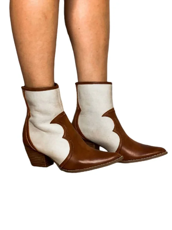 Women's Chunky - Heeled Chelsea Boots in Gray for a Casual and Trendy Everyday LookMarvin Saddle Boots In Ivory/brown