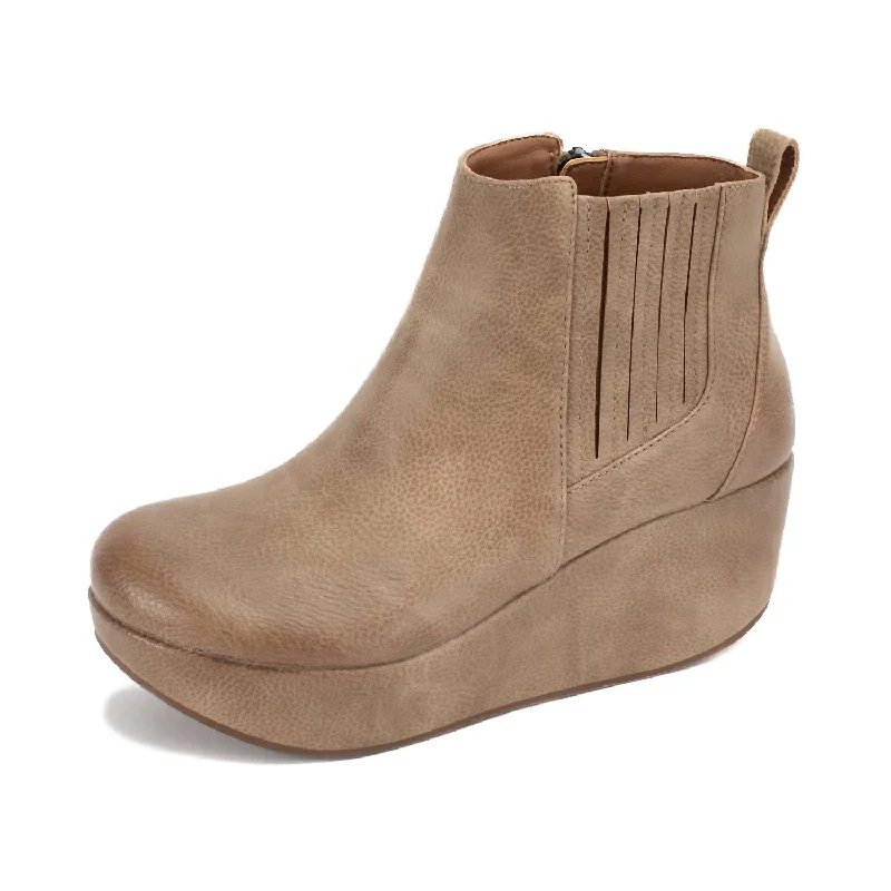 Women's Ankle Boots with Cut - Out Details in Beige for a Unique and Stylish EdgeWomen's Belin Wedge Boot In Taupe