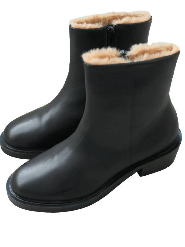 Women's Ankle Booties with Faux Leather and Furry Cuffs in Tan for a Cute and Warm StyleWomen's Nate Boot In Black